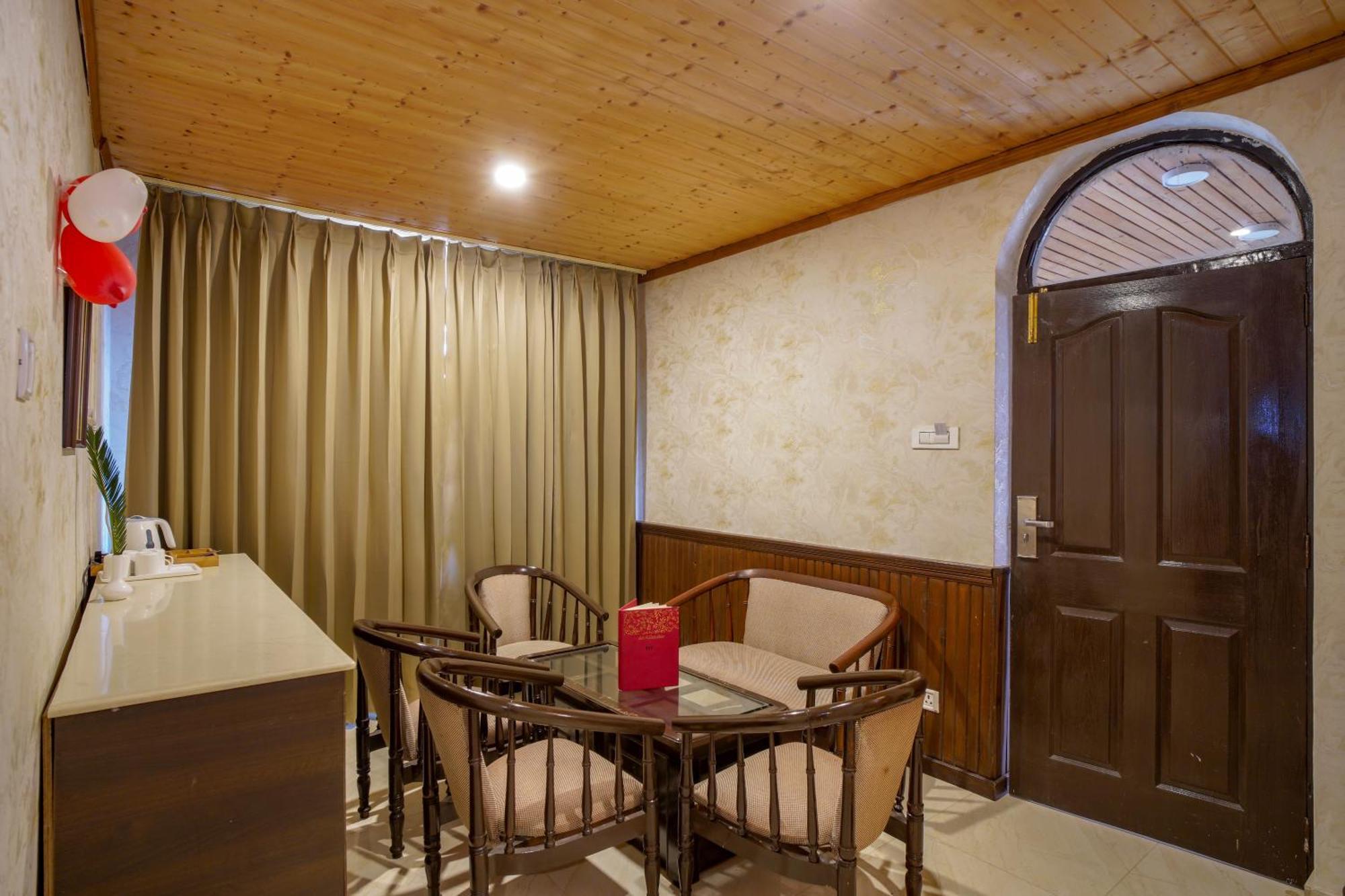 Vilasa Lall Ji Resort Dalhousie Zewnętrze zdjęcie