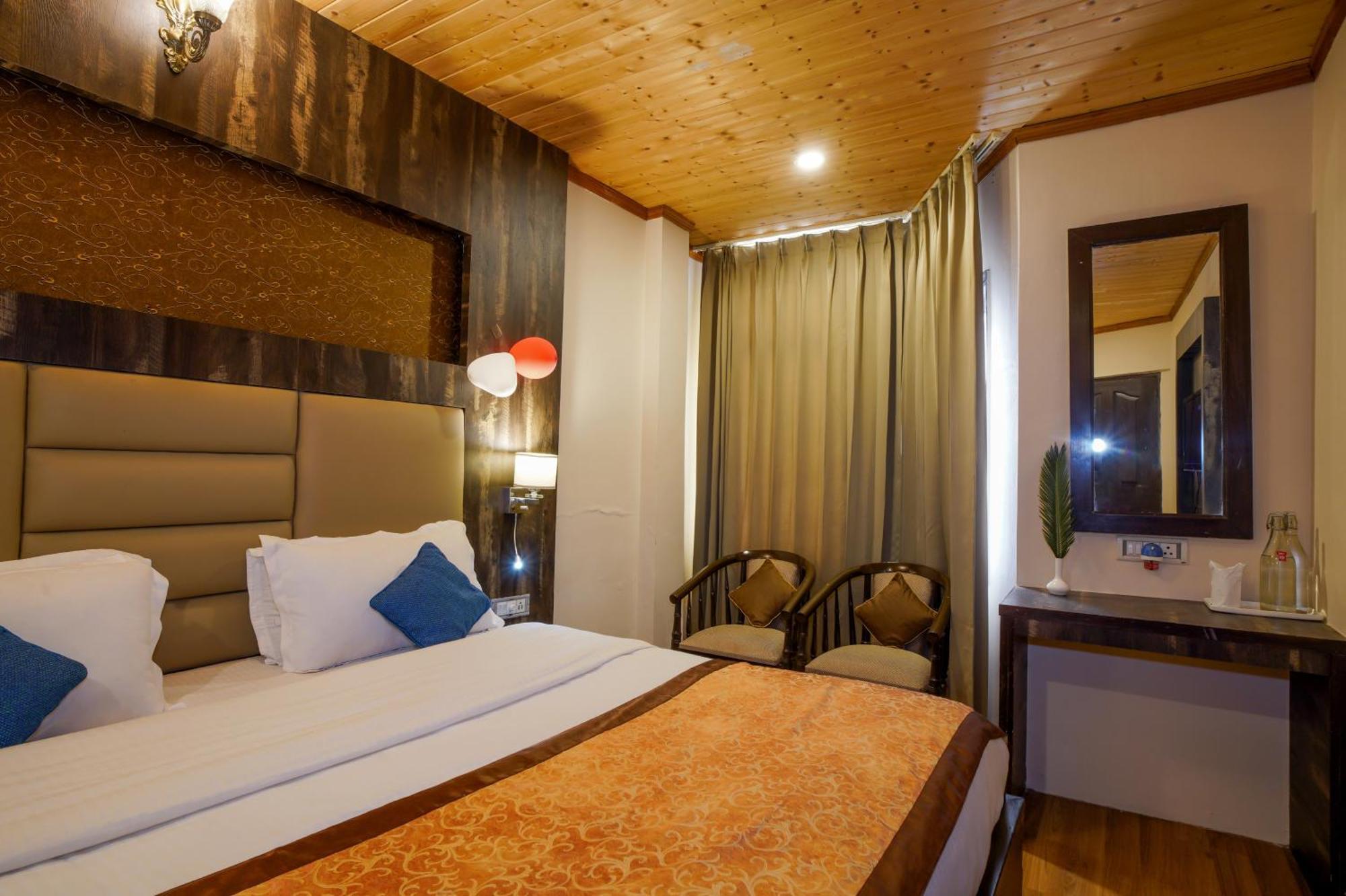 Vilasa Lall Ji Resort Dalhousie Zewnętrze zdjęcie