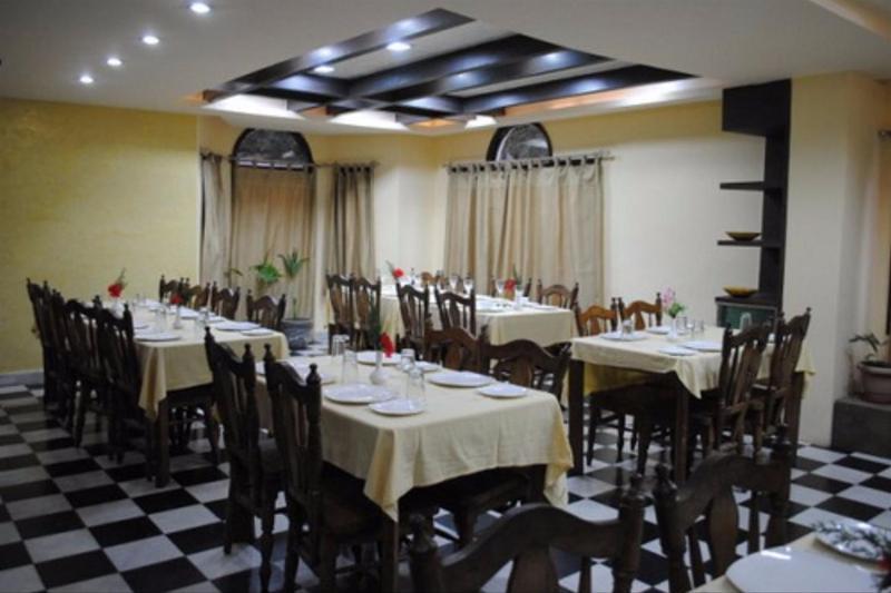 Vilasa Lall Ji Resort Dalhousie Zewnętrze zdjęcie